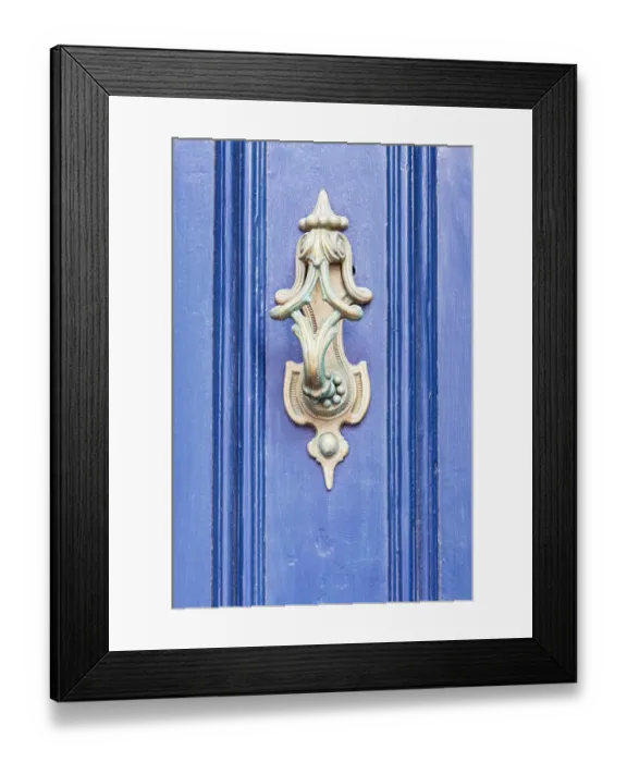 Framed Print : Lindisfarne, Holy Island, Berwick-upon-Tweed, Northumberland, England. Brass knocker on a blue painted door Framed Print : Lindisfarne, Holy Island, Berwick-upon-Tweed, Northumberland, England. Brass knocker on a blue painted door