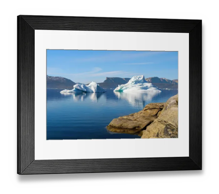 Framed Print : Landscape in Itilliarsuup Kangerlua Fjord part of Uummannaq Fjord, north of the polar circle. Greenland, Danish Territory Framed Print : Landscape in Itilliarsuup Kangerlua Fjord part of Uummannaq Fjord, north of the polar circle. Greenland, Danish Territory