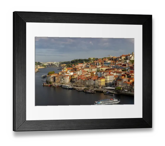 Framed Print : The Douro River in Porto, Portugal Framed Print : The Douro River in Porto, Portugal