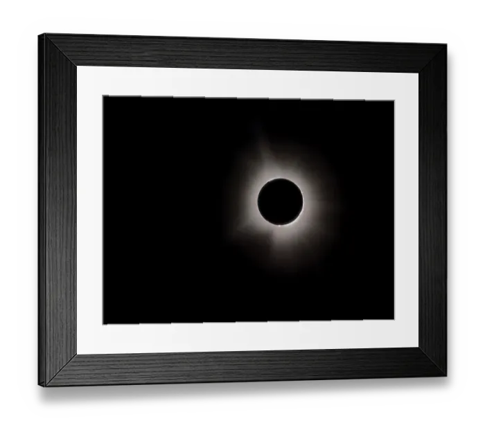 Framed Print : USA, Indiana, Carmel. Total solar eclipse with corona. ©Wendy Kaveney  /  Jaynes Gallery  /  DanitaDelimont.com