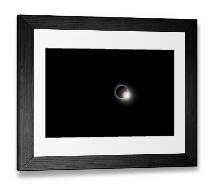 Framed Print : USA, Indiana, Carmel. Total solar eclipse as moon moves away from sun. ©Wendy Kaveney / Jaynes Gallery / DanitaDelimont.com Framed Print : USA, Indiana, Carmel. Total solar eclipse as moon moves away from sun. ©Wendy Kaveney / Jaynes Gallery / DanitaDelimont.com