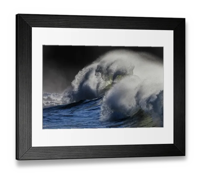Framed Print : King tide waves at Cape Disappointment State Park in Washington State, USA Framed Print : King tide waves at Cape Disappointment State Park in Washington State, USA