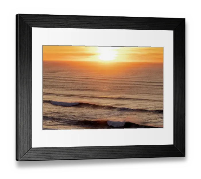 Framed Print : Incoming waves at Benson Beach in Cape Disappointment State Park in Washington State, USA Framed Print : Incoming waves at Benson Beach in Cape Disappointment State Park in Washington State, USA