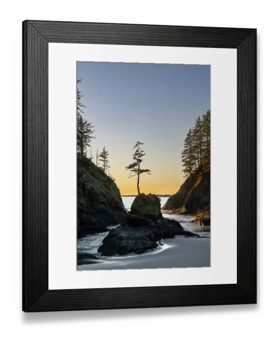 Framed Print : Deadman's Cove at Cape Disappointment State Park in Washington State, USA