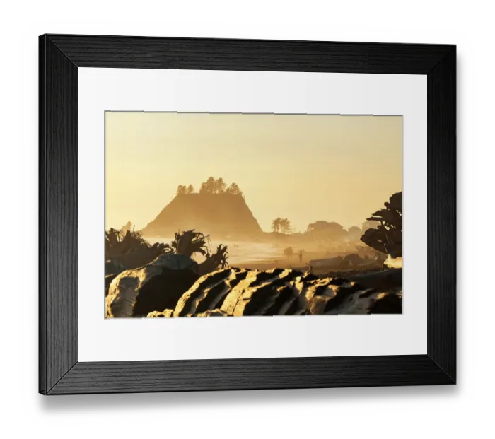 Framed Print : Sunset on First Beach and James Island, Quileute Reservation, La Push, Washington State, USA Framed Print : Sunset on First Beach and James Island, Quileute Reservation, La Push, Washington State, USA