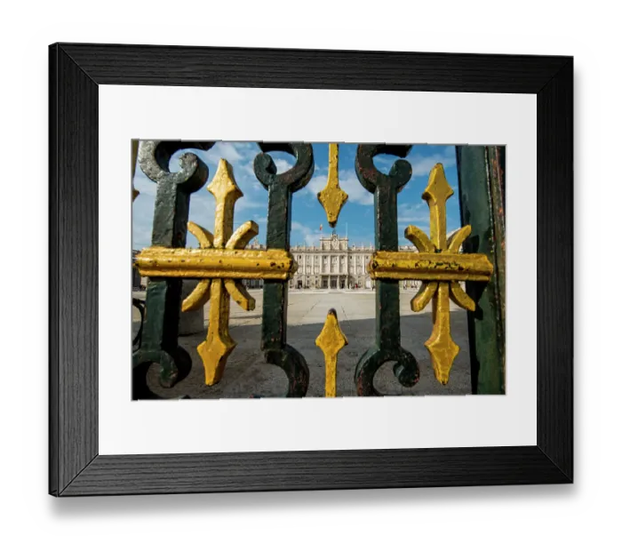 Framed Print : Main gate to the Royal Palace, Madrid, Spain Framed Print : Main gate to the Royal Palace, Madrid, Spain
