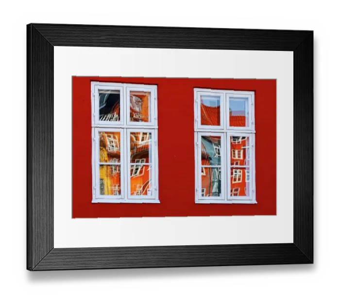 Framed Print : Nyhavn harbor, Copenhagen, Denmark Framed Print : Nyhavn harbor, Copenhagen, Denmark