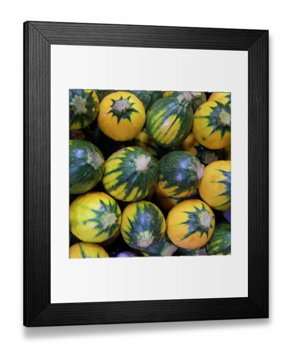 Framed Print : London, England, Great Britain. Borough Hall Market, fresh food, vendors and produce market. Farm fresh produce Framed Print : London, England, Great Britain. Borough Hall Market, fresh food, vendors and produce market. Farm fresh produce