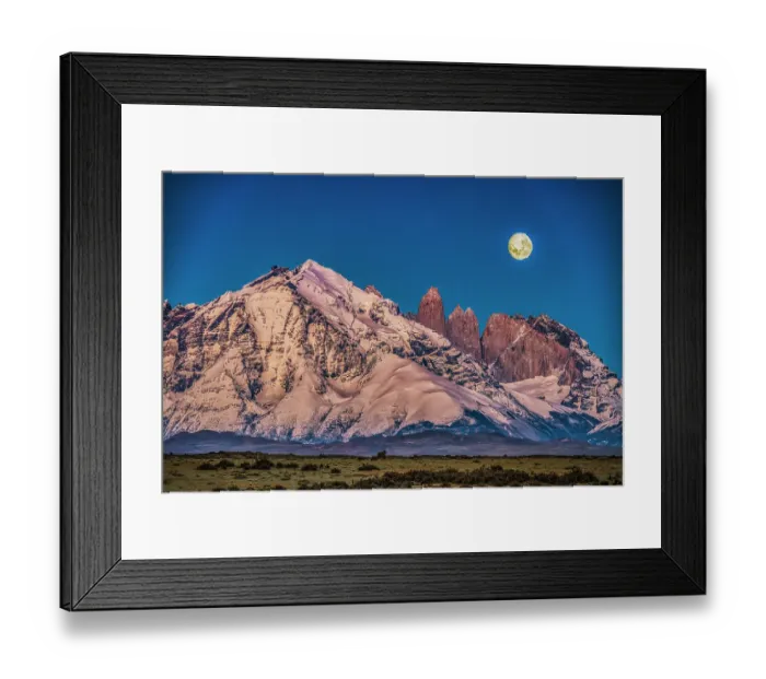 Framed Print : Torres del Paine morning moon, Chile Framed Print : Torres del Paine morning moon, Chile