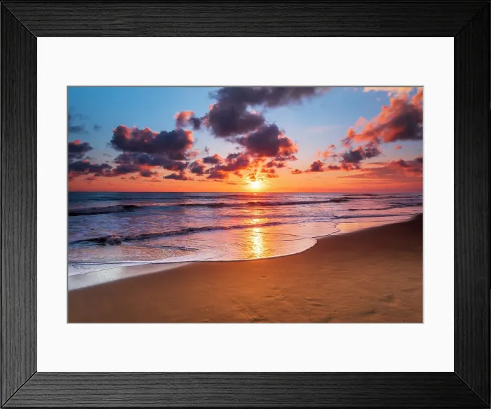 Framed Print : Sunset at Playa Matapalo, Puntarenas Province, Costa Rica Framed Print : Sunset at Playa Matapalo, Puntarenas Province, Costa Rica