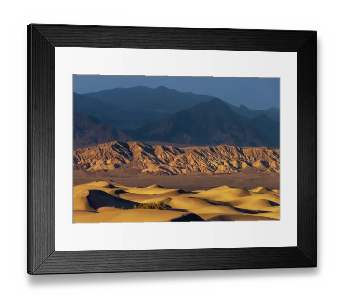 Framed Print : Dramatic sunset light on the Mesquite Sand Dunes in Death Valley National Park, California, USA. (Editorial Use Only) Framed Print : Dramatic sunset light on the Mesquite Sand Dunes in Death Valley National Park, California, USA. (Editorial Use Only)