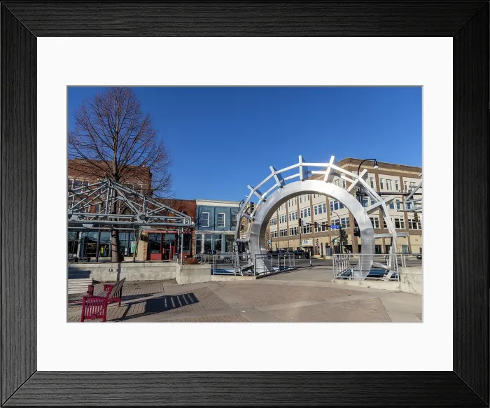 Framed Print : Town square in Grand Forks, North Dakota, USA Framed Print : Town square in Grand Forks, North Dakota, USA