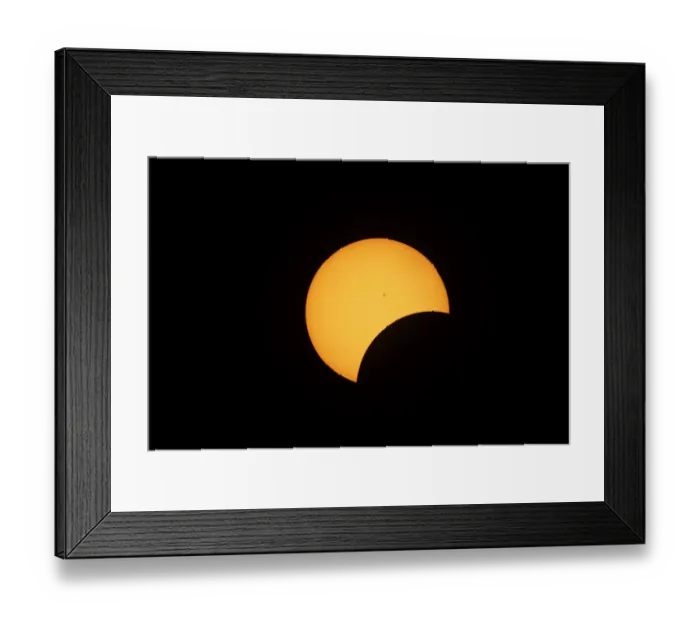 Framed Print : Total eclipse of the sun in 2024 from Celina, Ohio, USA. (Editorial Use Only) Framed Print : Total eclipse of the sun in 2024 from Celina, Ohio, USA. (Editorial Use Only)