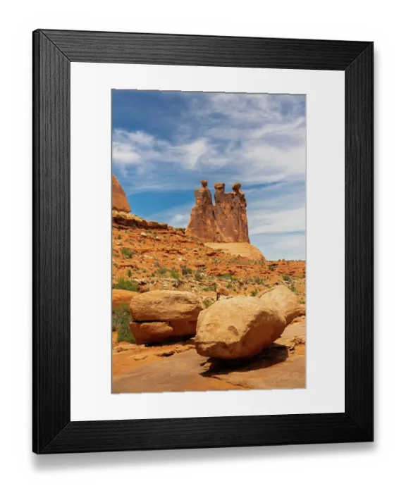 Framed Print : Three Gossips, Park Avenue, Arches National Park, Utah, US Framed Print : Three Gossips, Park Avenue, Arches National Park, Utah, US
