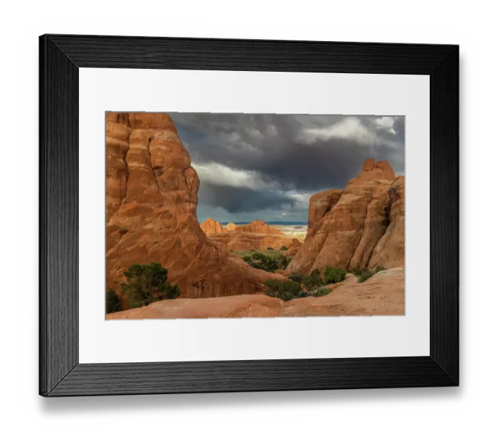 Framed Print : Devil's Garden Trail, Arches National Park, Utah, US