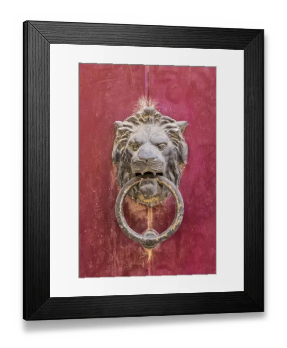 Framed Print : Malta, Mdina. Knocker in the shape of a lion's head Framed Print : Malta, Mdina. Knocker in the shape of a lion's head
