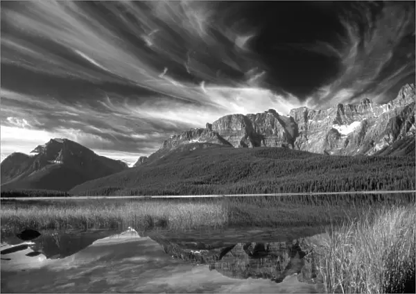 Cirrus clouds over Waterfowl Lake, Banff National Park, Canada