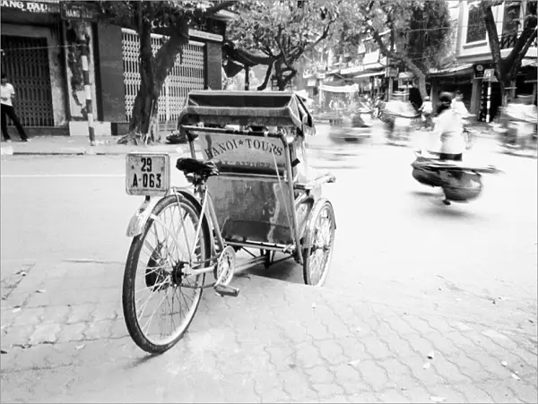Hanoi Vietnam, Cyclo in Old Hanoi