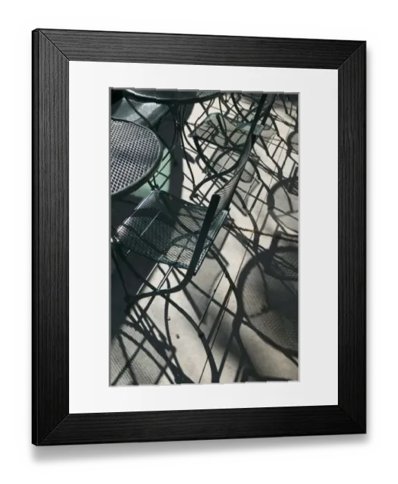 Framed Print : USA, Illinois, Chicago, North Side: Cafe Tables & Chairs, Old Town, North Wells Street Framed Print : USA, Illinois, Chicago, North Side: Cafe Tables & Chairs, Old Town, North Wells Street