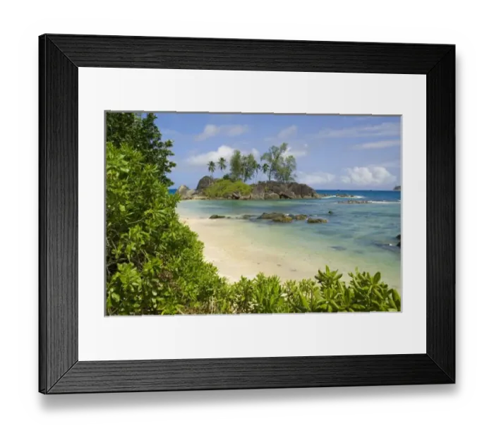 Framed Print : Coastal view on Mahe Island