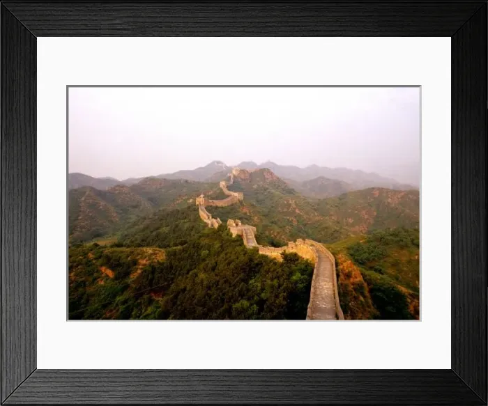 Framed Print : Colorful scenic at the great Wall of China in Jinshanling Framed Print : Colorful scenic at the great Wall of China in Jinshanling
