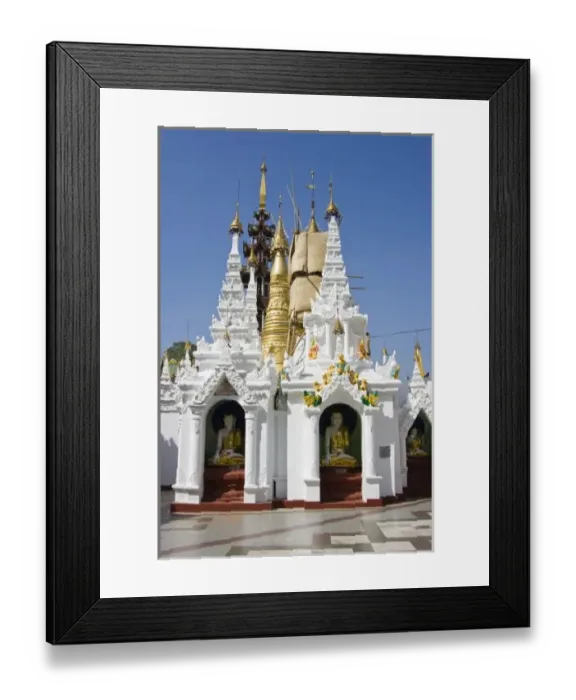 Framed Print : Shwedagon Pagoda (Paya), large temple site that materialized over 2500 years ago