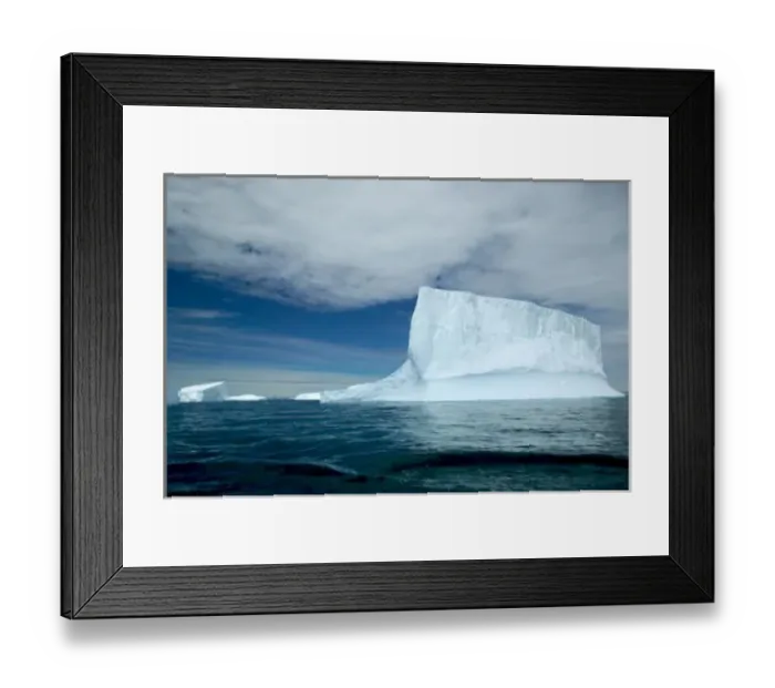 Framed Print : Ice Bergs off of the southern tip of South Georgia island
