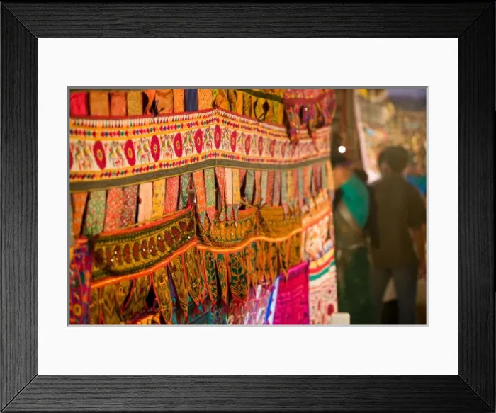 Framed Print : INDIA, Goa, Baga: Saturday Evening Market (NR) Framed Print : INDIA, Goa, Baga: Saturday Evening Market (NR)