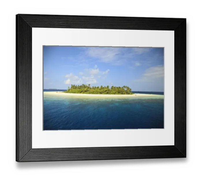 Framed Print : Baughagello Island, South Huvadhoo Atoll, Southern Maldives, Indian Ocean Framed Print : Baughagello Island, South Huvadhoo Atoll, Southern Maldives, Indian Ocean