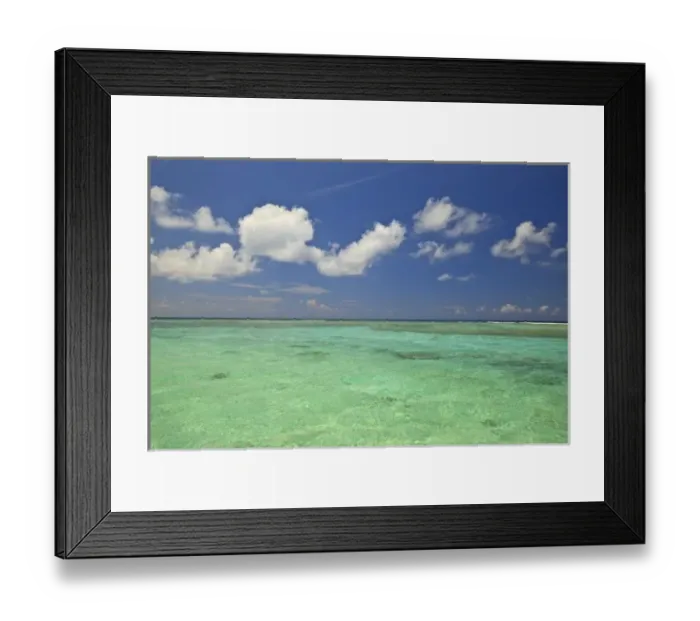 Framed Print : Funadovilligilli Island, North Huvadhoo Atoll, Southern Maldives, Indian Ocean Framed Print : Funadovilligilli Island, North Huvadhoo Atoll, Southern Maldives, Indian Ocean