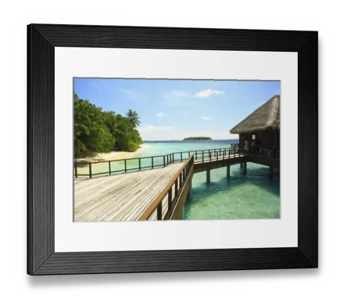 Framed Print : Bandos Island Resort, North Male Atoll, The Maldives, Indian Ocean Framed Print : Bandos Island Resort, North Male Atoll, The Maldives, Indian Ocean