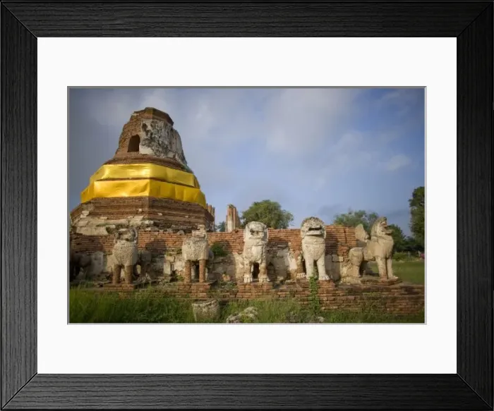 Framed Print : Singhat Wat Thammikarat Framed Print : Singhat Wat Thammikarat