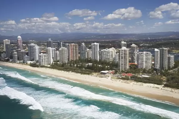 Australia, Queensland, Gold Coast, Main Beach - aerial
