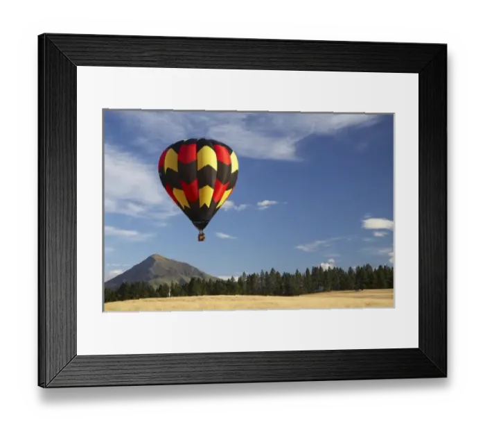 Framed Print : Hot Air Balloon near Wanaka, South Island, New Zealand Framed Print : Hot Air Balloon near Wanaka, South Island, New Zealand