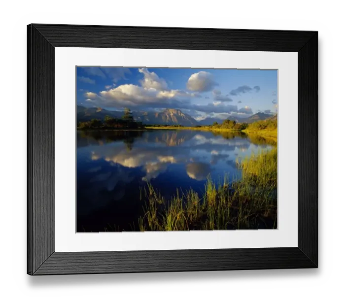 Framed Print : Maskinonge Lake in Waterton Lakes National Park in Alberta, Canada Framed Print : Maskinonge Lake in Waterton Lakes National Park in Alberta, Canada