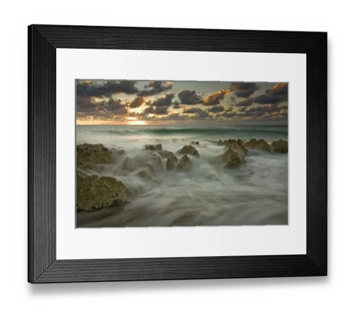 Framed Print : Caribbean, Cayman Islands Framed Print : Caribbean, Cayman Islands