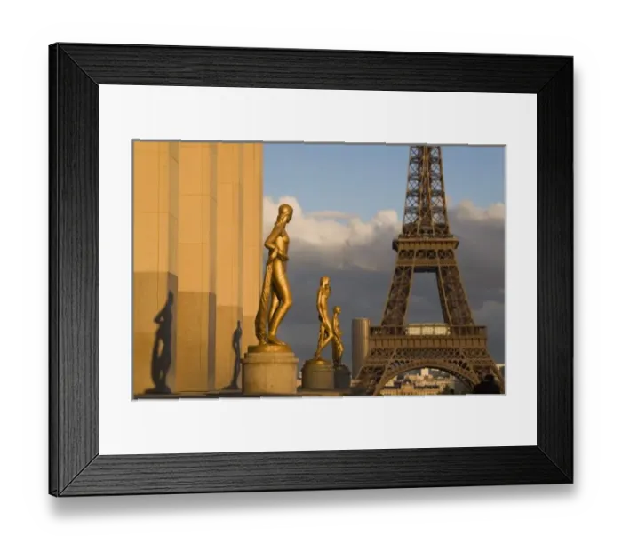 Framed Print : Eiffel Tower from