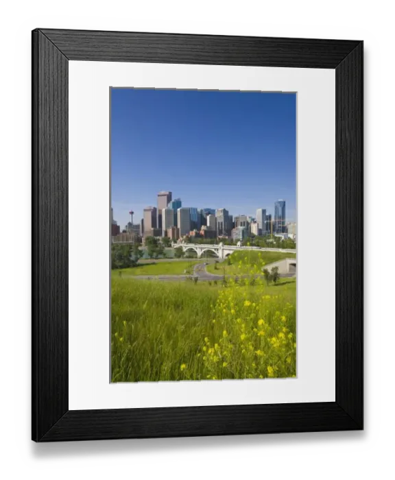Framed Print : Centre St Bridge and Downtown Calgary, Alberta, Canada Framed Print : Centre St Bridge and Downtown Calgary, Alberta, Canada