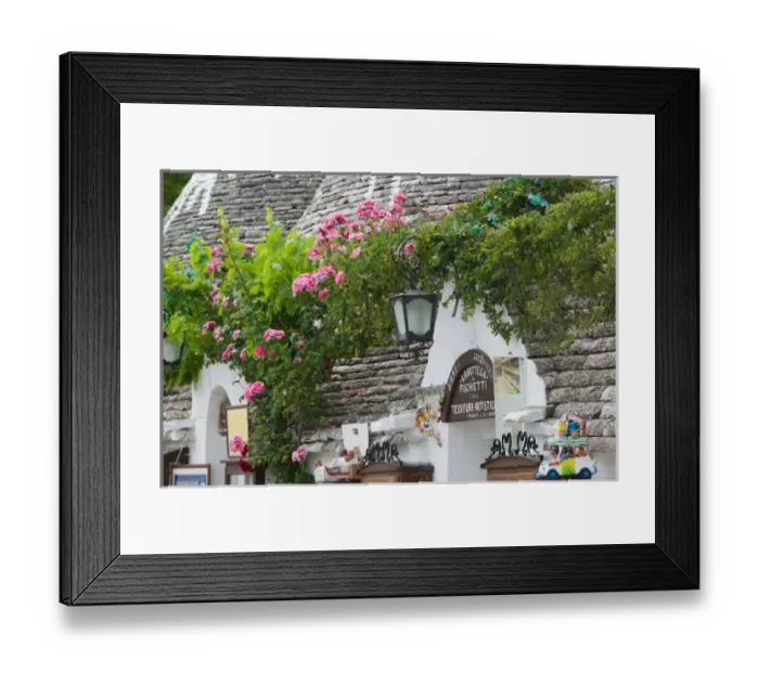 Framed Print : Italy, Puglia, Alberobello, Terra dei Trulli, Unesco World Heritage Site Trulli House Framed Print : Italy, Puglia, Alberobello, Terra dei Trulli, Unesco World Heritage Site Trulli House