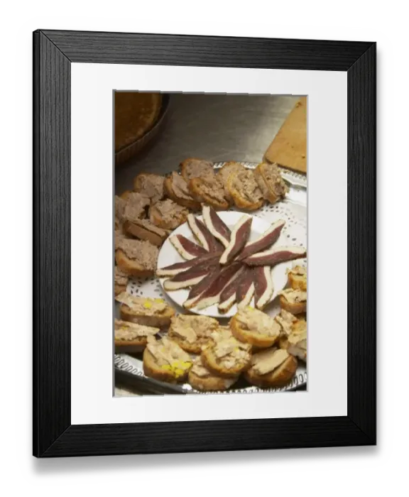 Framed Print : Duck appetizers