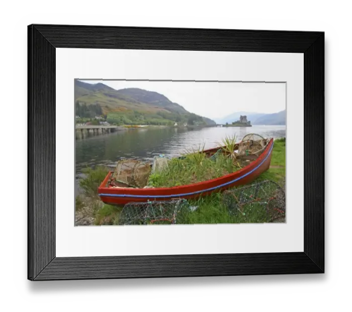 Framed Print : Eilean Donan Castle Framed Print : Eilean Donan Castle
