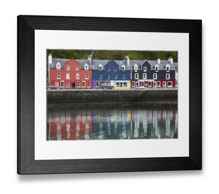 Framed Print : Waterfront, Tobermory, Isle of Mull, Scotland, United Kingdom Framed Print : Waterfront, Tobermory, Isle of Mull, Scotland, United Kingdom
