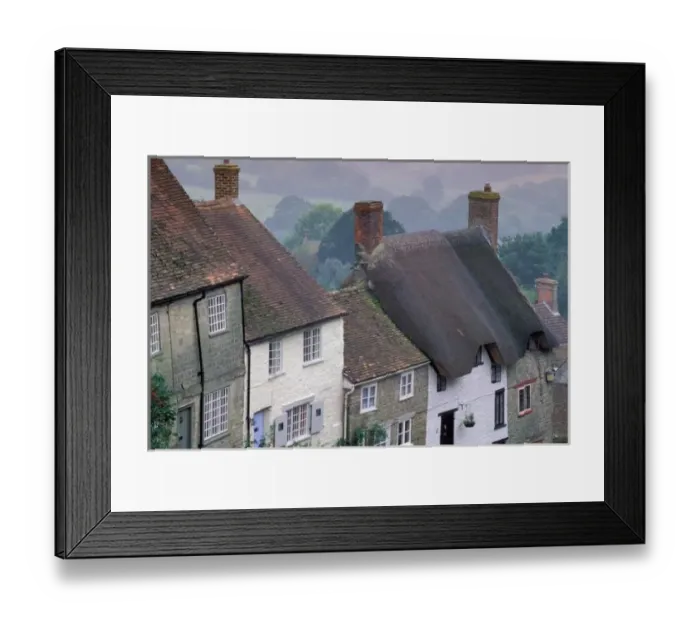 Framed Print : Europe, England, Dorset, Gold Hill, Shaftesbury. Town architecture