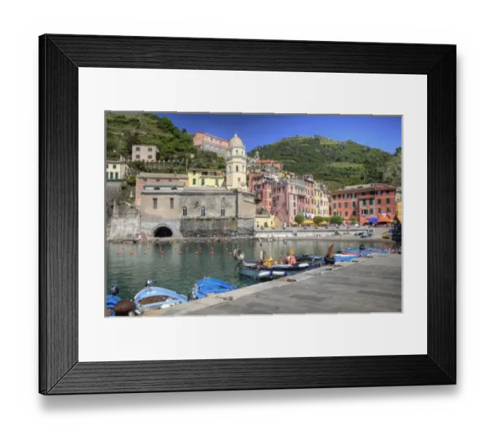 Framed Print : Hillside town of Vernazza, Cinque Terre, Liguria region, Italy Framed Print : Hillside town of Vernazza, Cinque Terre, Liguria region, Italy