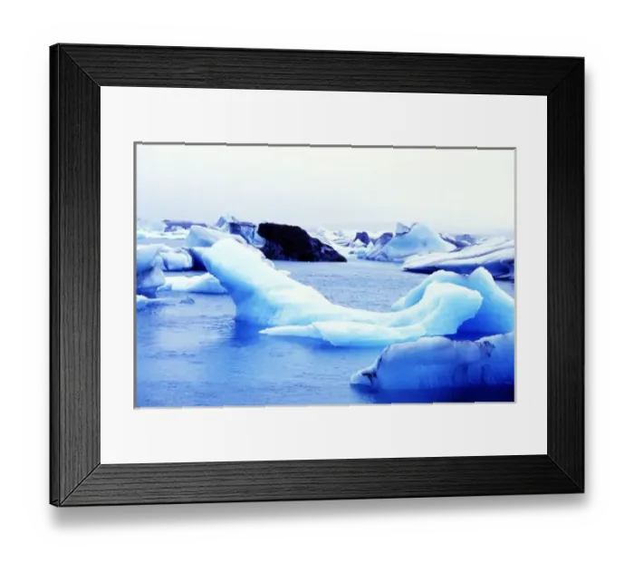Framed Print : Icebergs at Jokulsarlon Lagoon Breidamerkurjokull in Southern Iceland Framed Print : Icebergs at Jokulsarlon Lagoon Breidamerkurjokull in Southern Iceland