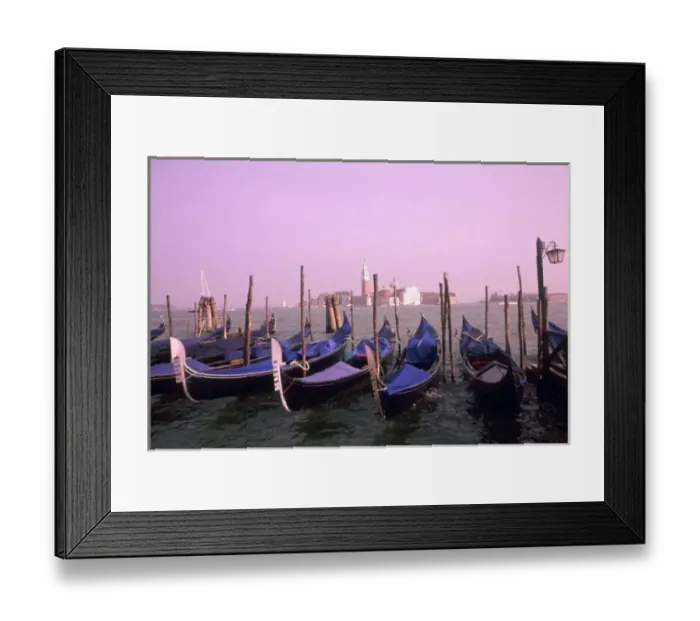Framed Print : Gondolas ready for tourists in Venice Italy Framed Print : Gondolas ready for tourists in Venice Italy