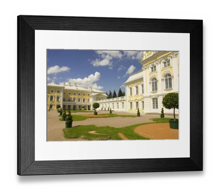 Framed Print : Russia. Petrodvorets. Peterhof Palace. Peter the Greats Summer Palace. Grand Palace Framed Print : Russia. Petrodvorets. Peterhof Palace. Peter the Greats Summer Palace. Grand Palace