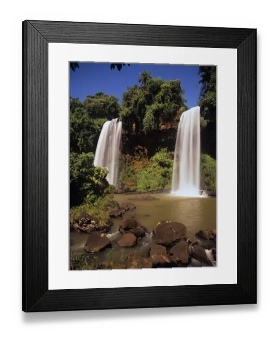 Framed Print : Argentina, Igwazu, Igwazu falls. Salto Dos Hermanas (two brothers) thunders into the pool below
