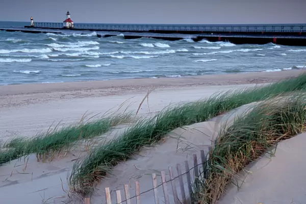 NA, USA, Michigan, Berrien County, St. Joseph, St. Joseph lighthouse with beach foreground