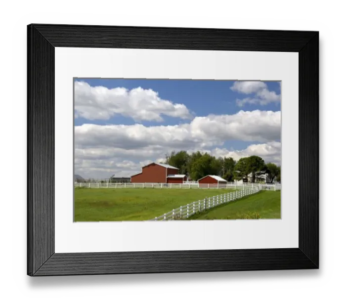 Framed Print : A red barn and farm at Pamona, Kansas Framed Print : A red barn and farm at Pamona, Kansas